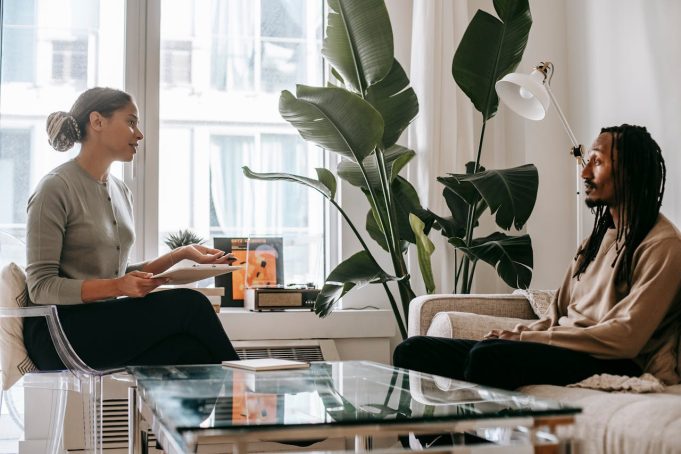 Online Psikoterapi ve Depresyon Terapisi: Hayatınızı Yeniden Şekillendirin ozk3